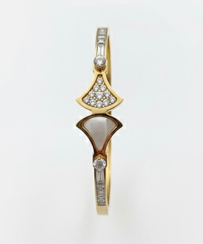 The Horizon Dual-Texture Bangle