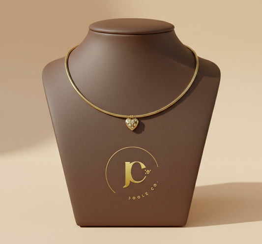 The "Shimmering Love" Hasli: Gold Torque with Pavé Heart