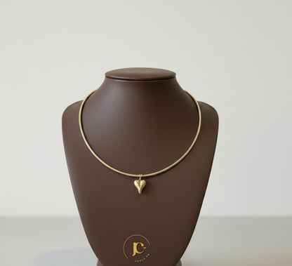 The "Aurelia" Heart Hasli: A Traditional Gold Collar for Modern Styling
