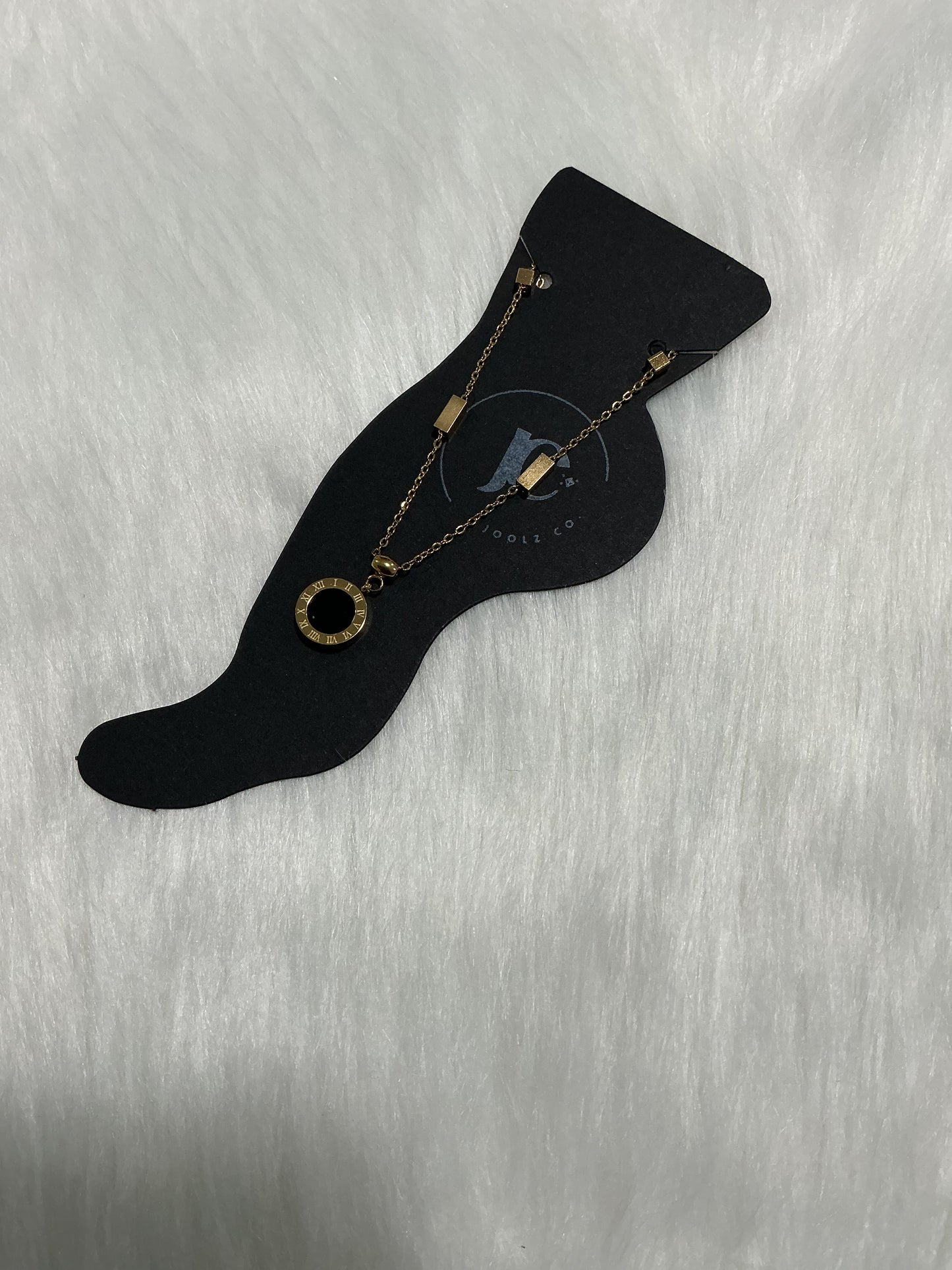 Double Sided Black and White Charm Anklet 18K Gold Plated Anti Tarnish Long Lasting