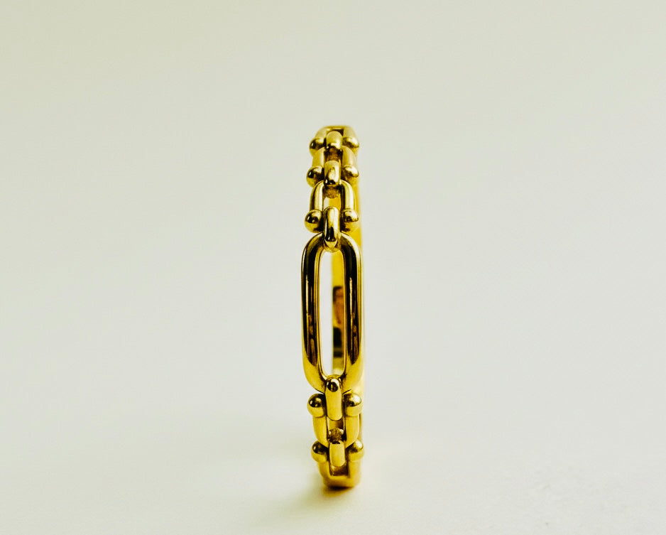 The Modern Ellipse Statement Bangle