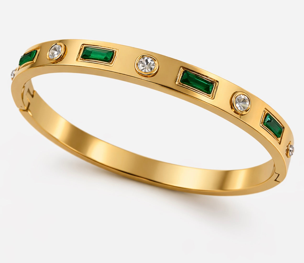 Emerald Luxe Stainless Steel Bangle – 18K Gold Plated Anti-Tarnish Side-Open Bracelet
