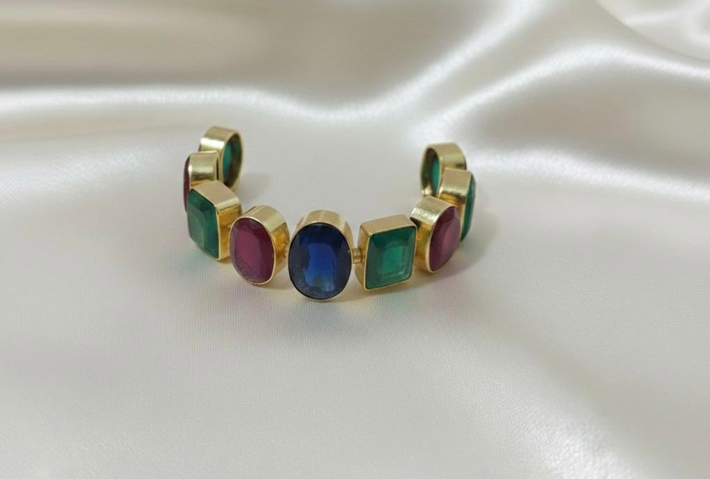 The Palette Cuff