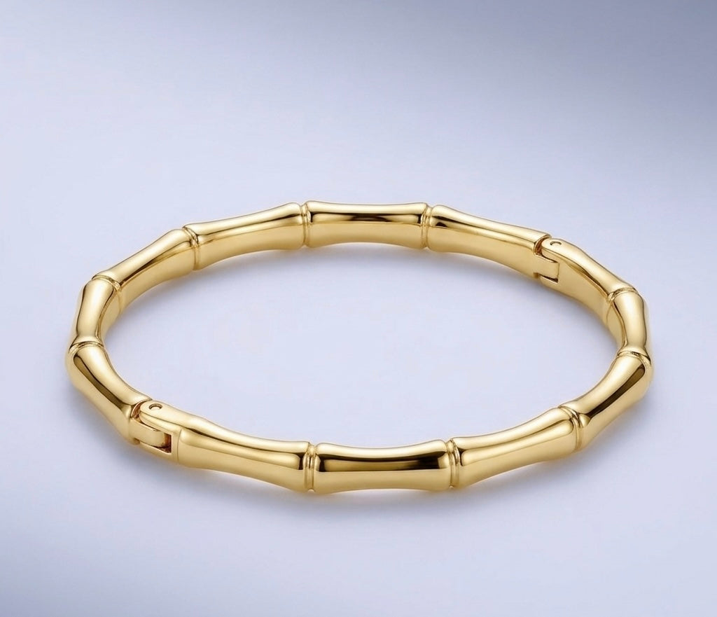 Secure and Sculpted Bamboo Motif Hinged Bangle in Mirror-Polished 18K Gold Plate