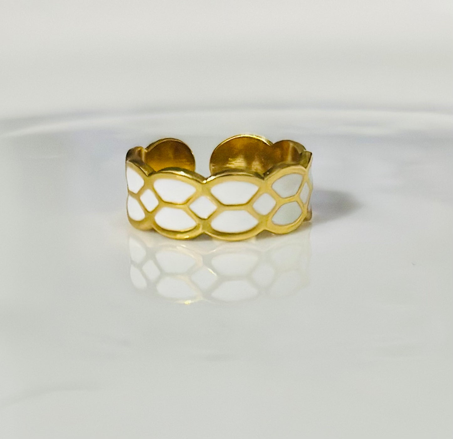 Elegant Ring